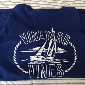 Blue Vineyard Vines Large long sleeve tee